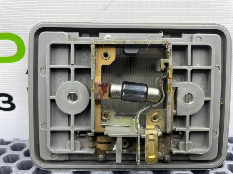 Плафон подсветки салона, 500 рублей, Калининград