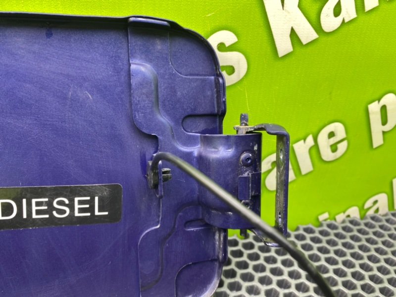 Лючок бензобака, 1000 рублей, Калининград