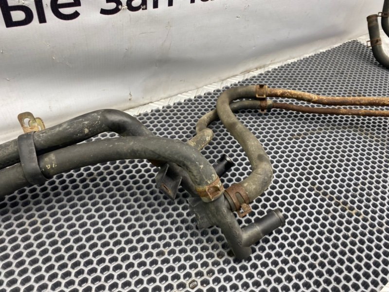 Патрубки, 2100 рублей, Калининград