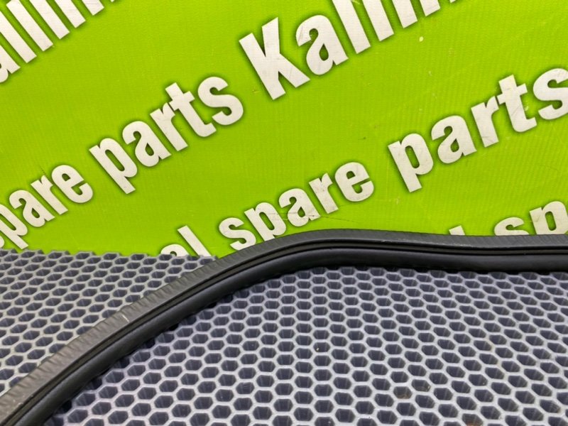 Уплотнительная резинка капота, 1400 рублей, Калининград