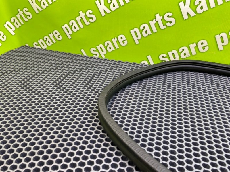 Уплотнительная резинка капота, 1400 рублей, Калининград