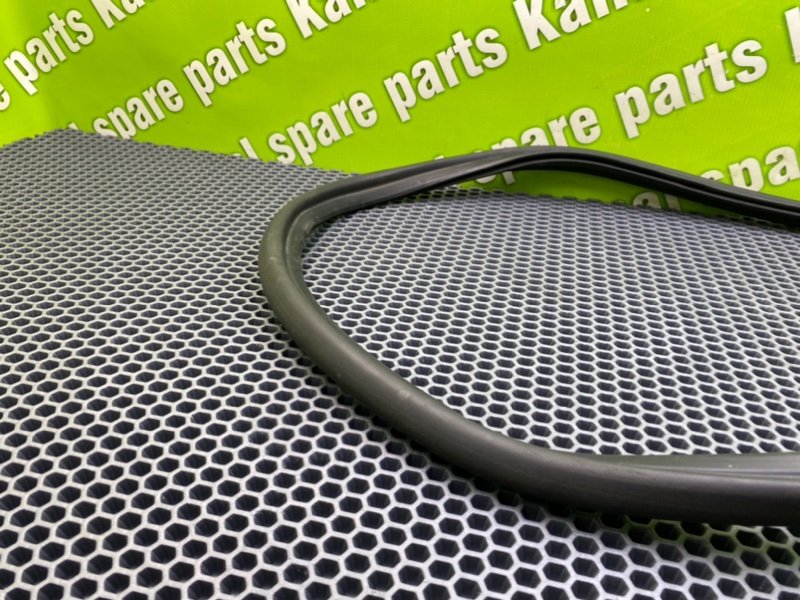 Уплотнительная резинка капота, 1000 рублей, Калининград