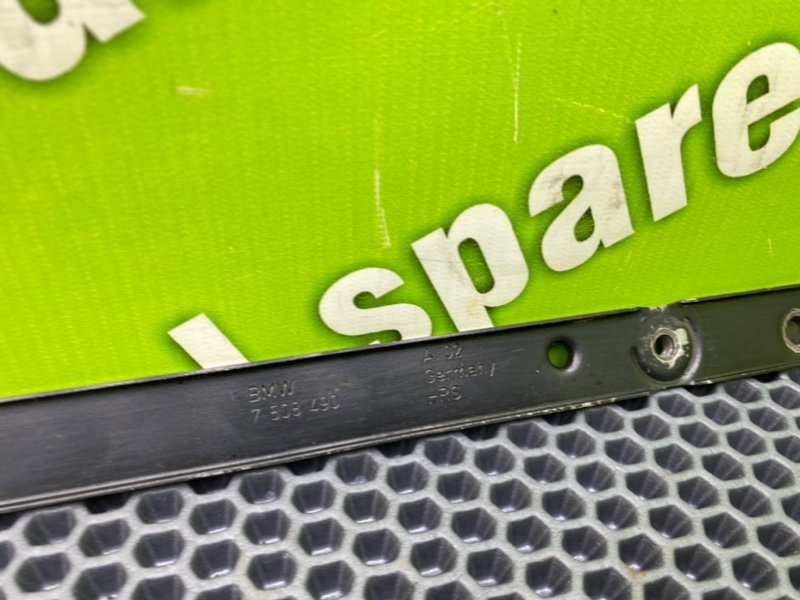 Кронштейны, 500 рублей, Калининград