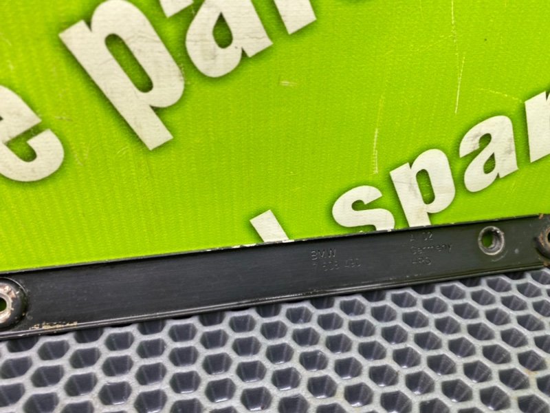 Кронштейны, 500 рублей, Калининград