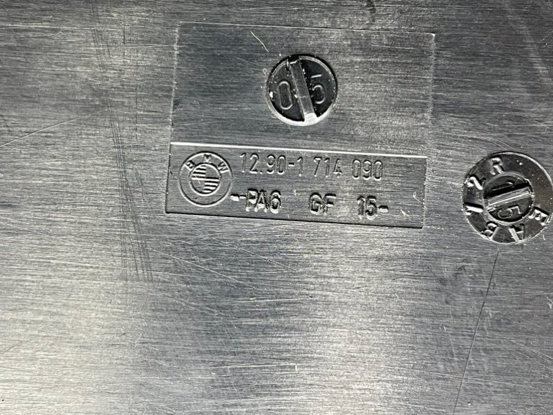 Крышка блока предохранителей, 700 рублей, Калининград