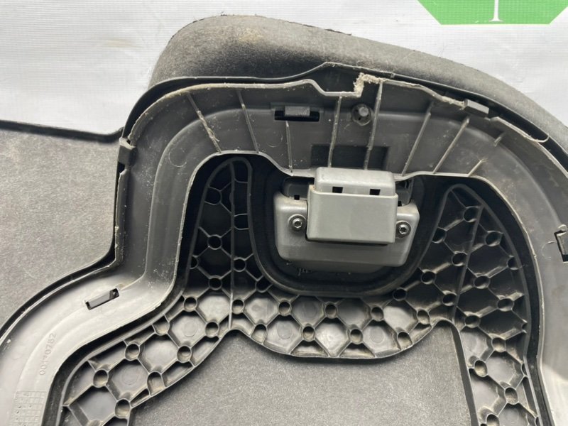 Обшивка багажника, 1000 рублей, Калининград