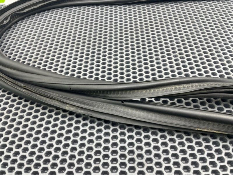 Резинка багажника, 1700 рублей, Калининград