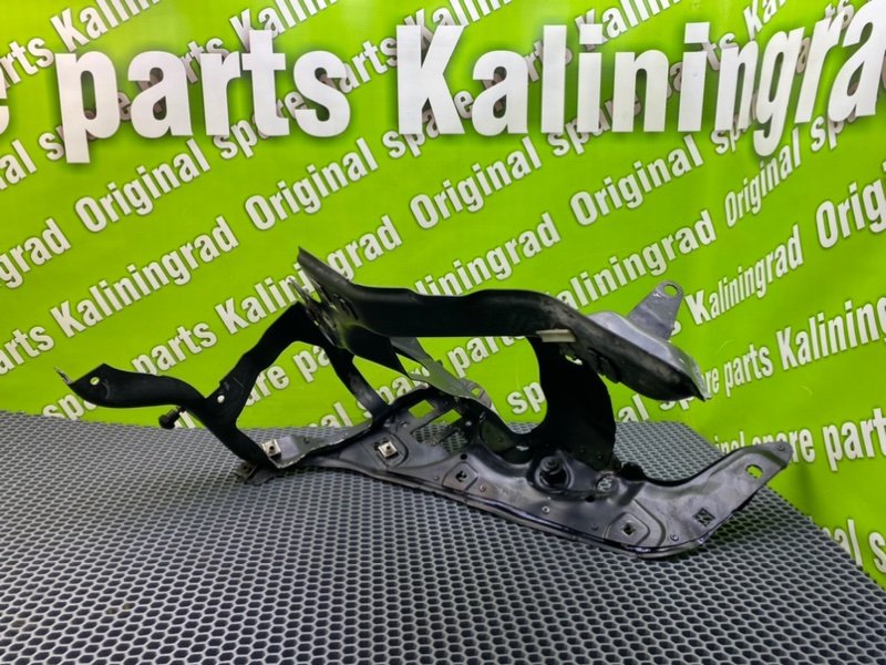 Крепление фары, 1800 рублей, Калининград