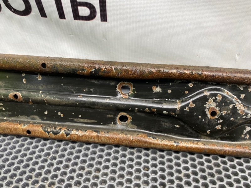 Кронштейн, 700 рублей, Калининград