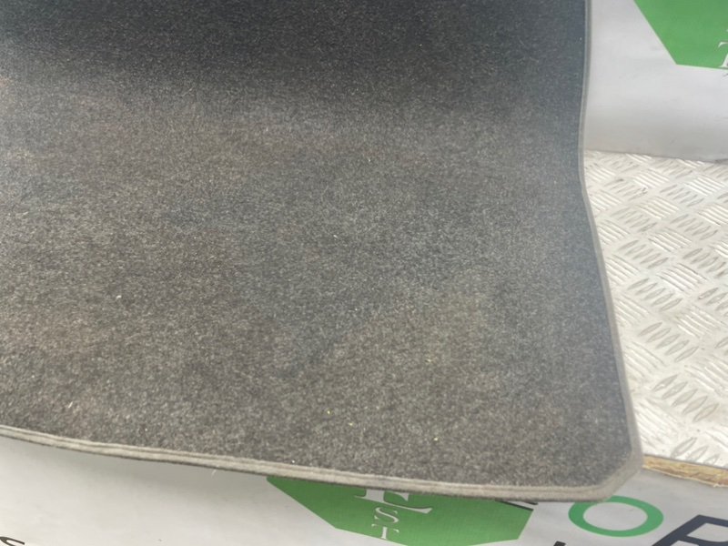 Коврик багажника, 1300 рублей, Калининград