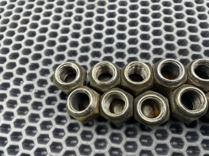 Колесные гайки, 1600 рублей, Тверь