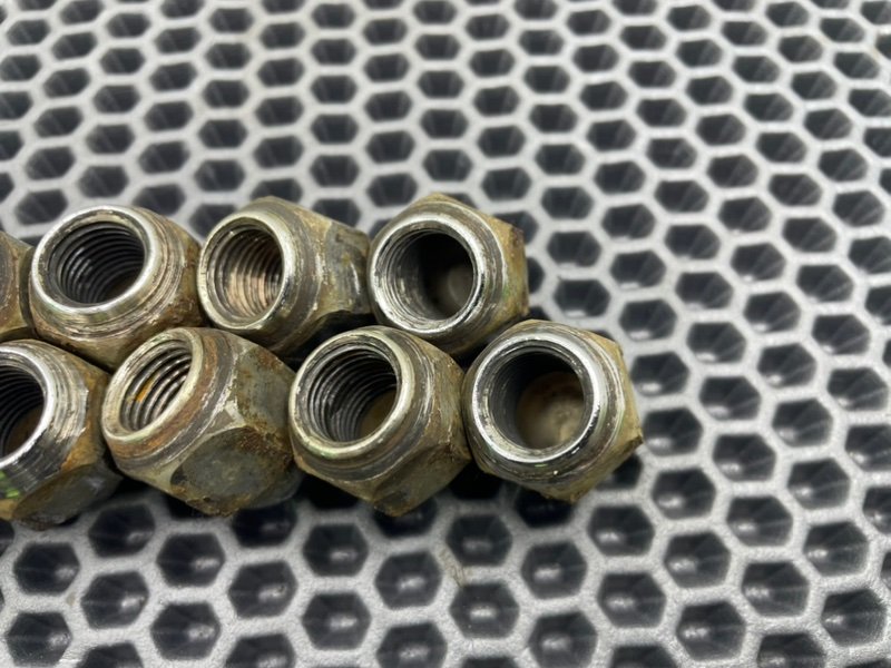 Колесные гайки, 1600 рублей, Тверь