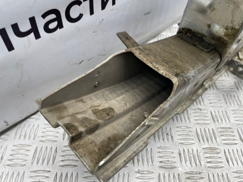 Усилитель бампера, 3100 рублей, Калининград