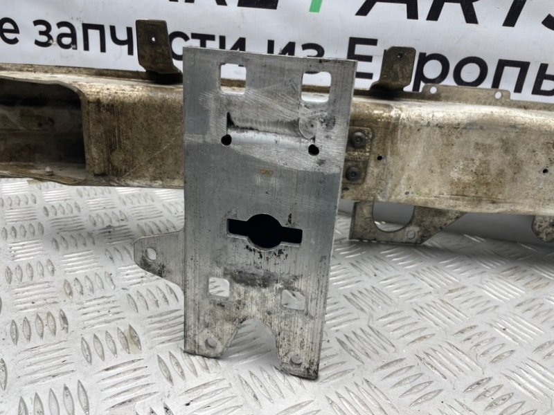 Усилитель бампера, 3100 рублей, Калининград