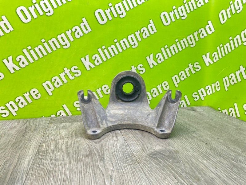 Кронштейн АКПП, 1600 рублей, Калининград