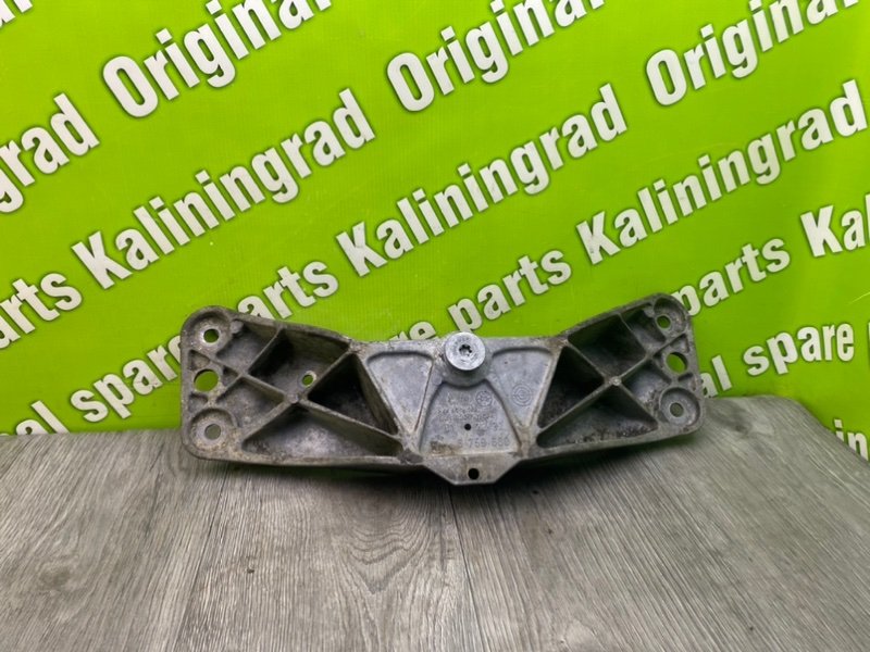 Кронштейн АКПП, 2100 рублей, Калининград