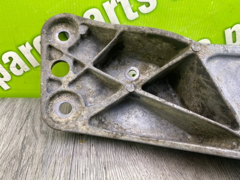 Кронштейн АКПП, 2100 рублей, Калининград