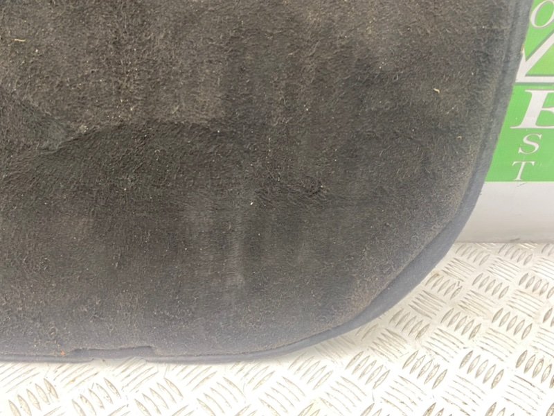 Пол багажника, 1000 рублей, Калининград