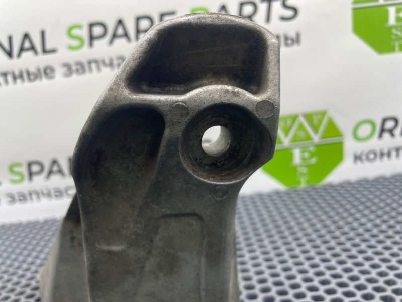 Кронштейн двигателя, 900 рублей, Калининград