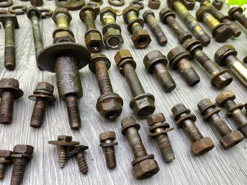 Болты подвески, 2200 рублей, Калининград