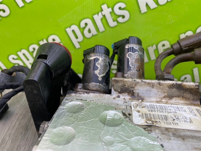 Блок клапанов гидроподвески, 7300 рублей, Калининград