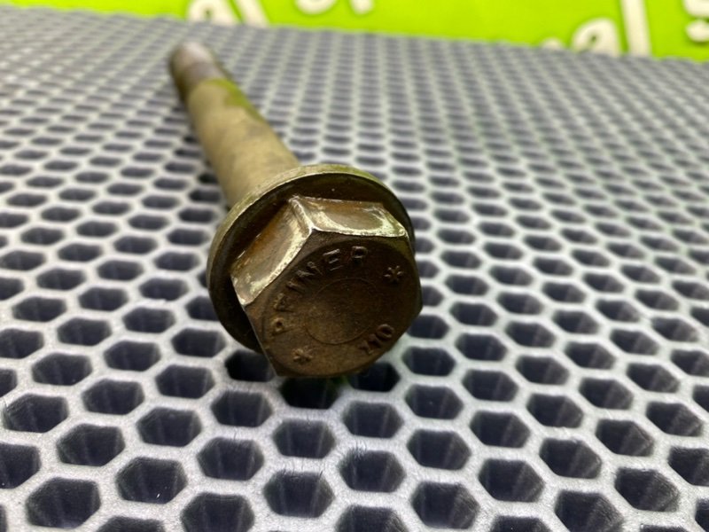 Болт, 600 рублей, Калининград