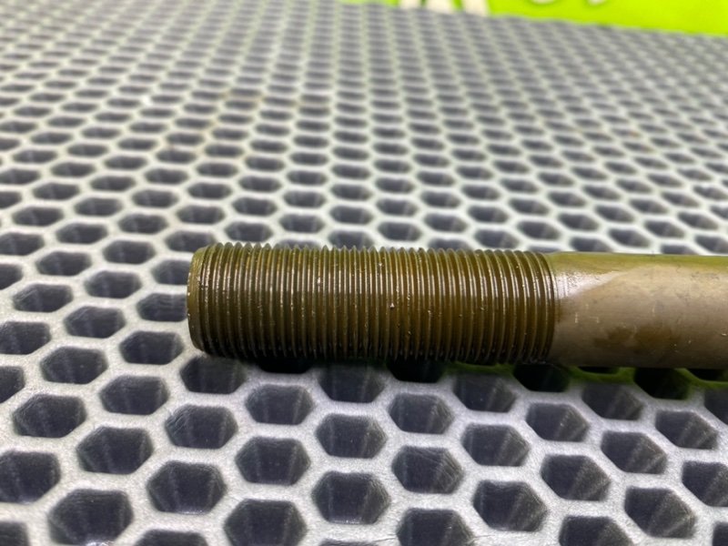 Болт, 600 рублей, Калининград