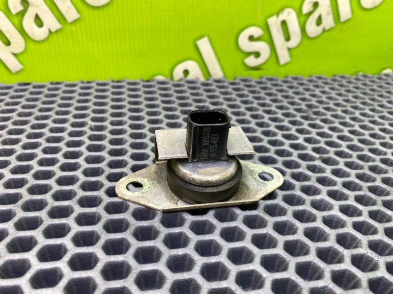 Датчик ускорения, 700 рублей, Калининград