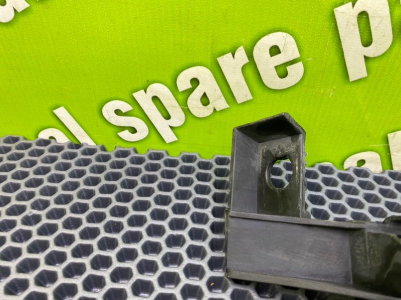 Кронштейн бампера, 700 рублей, Калининград