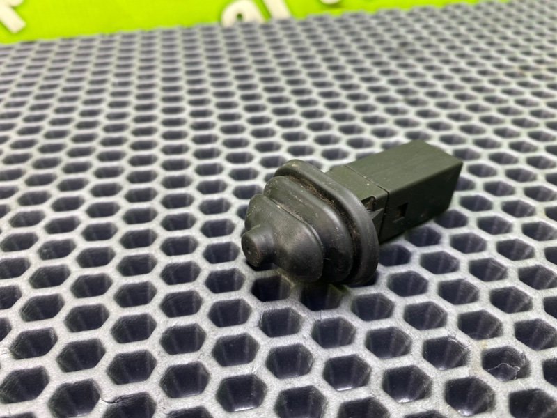 Кнопка, 1000 рублей, Калининград