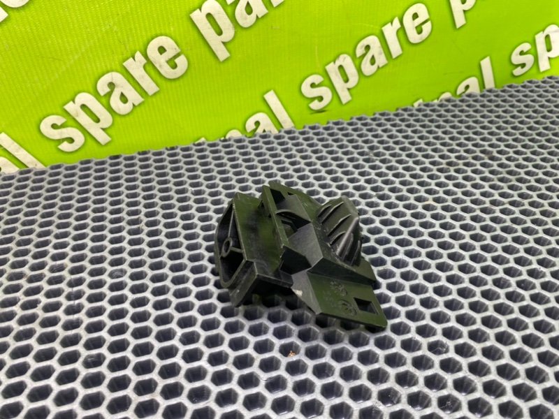 Кронштейн, 500 рублей, Калининград