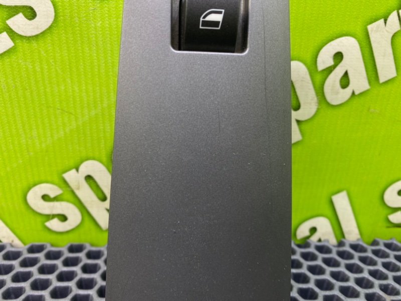 Кнопка стеклоподъемника, 1000 рублей, Калининград