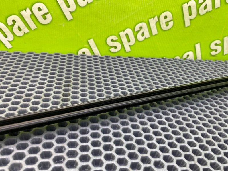 Молдинг стекла, 1000 рублей, Калининград