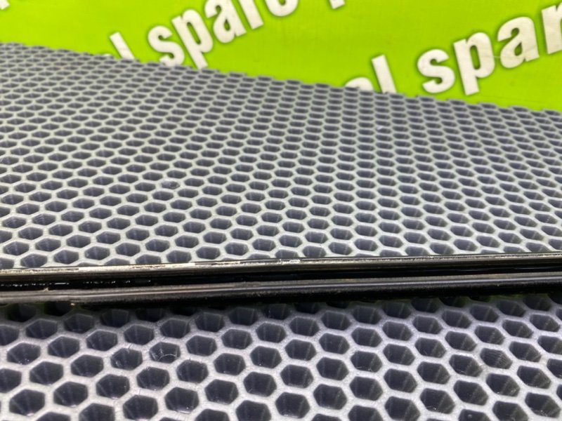 Молдинг стекла, 1000 рублей, Калининград