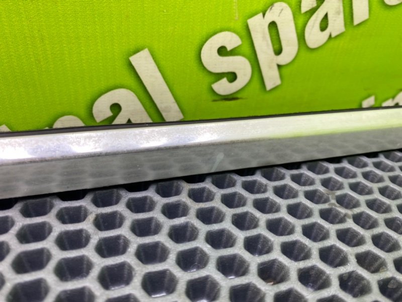 Молдинг стекла, 1000 рублей, Калининград