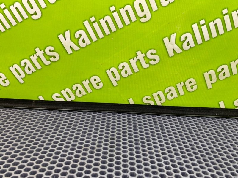 Молдинг стекла, 1000 рублей, Калининград