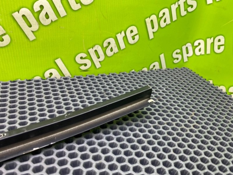 Направляющая стекла двери, 500 рублей, Калининград