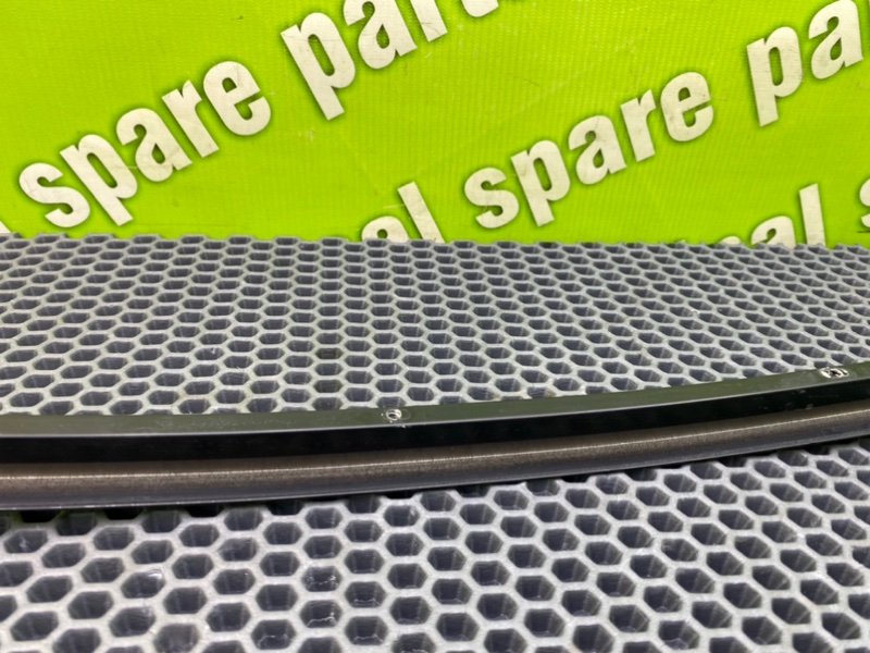 Направляющая стекла двери, 500 рублей, Калининград