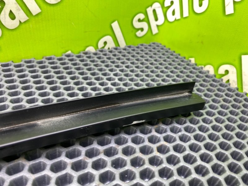 Направляющая стекла двери, 600 рублей, Калининград