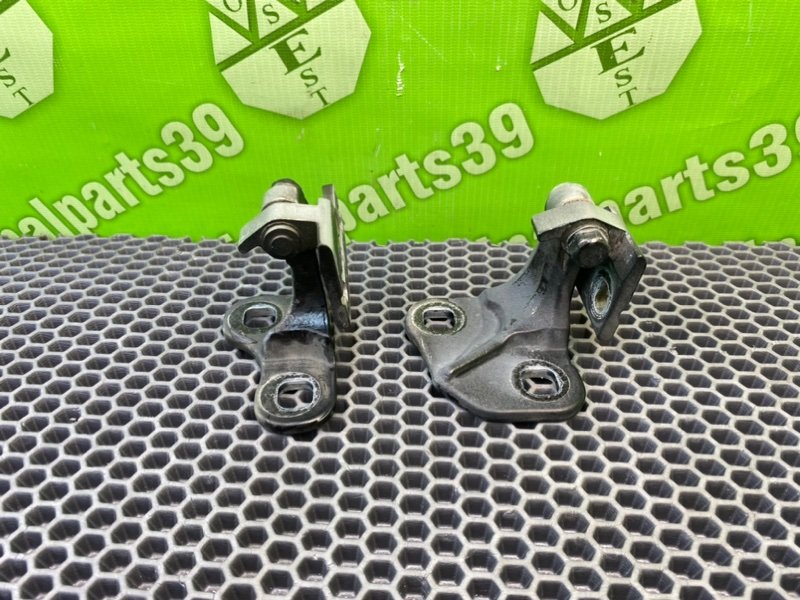 Петли дверей, 1200 рублей, Калининград