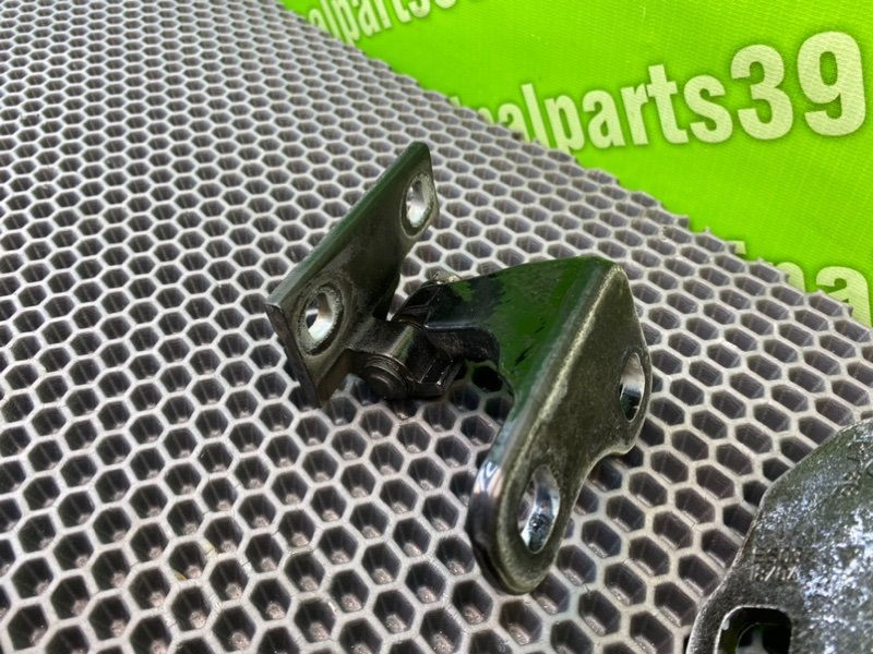 Петли дверей, 1200 рублей, Калининград