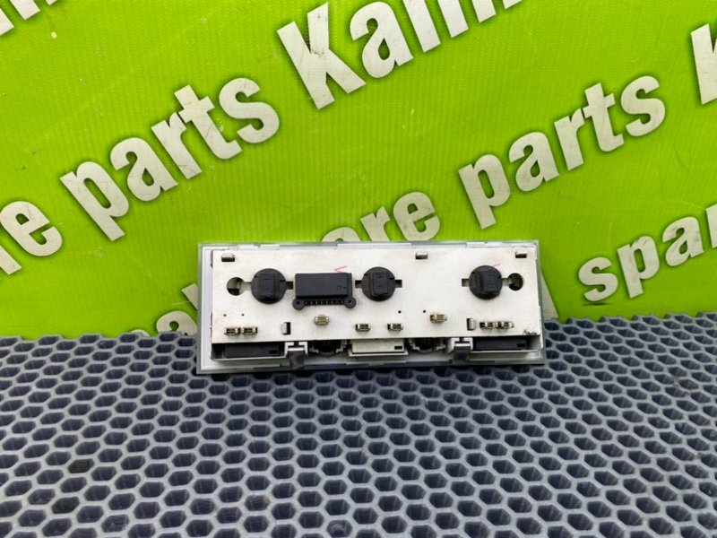 Плафон подсветки салона, 1400 рублей, Калининград