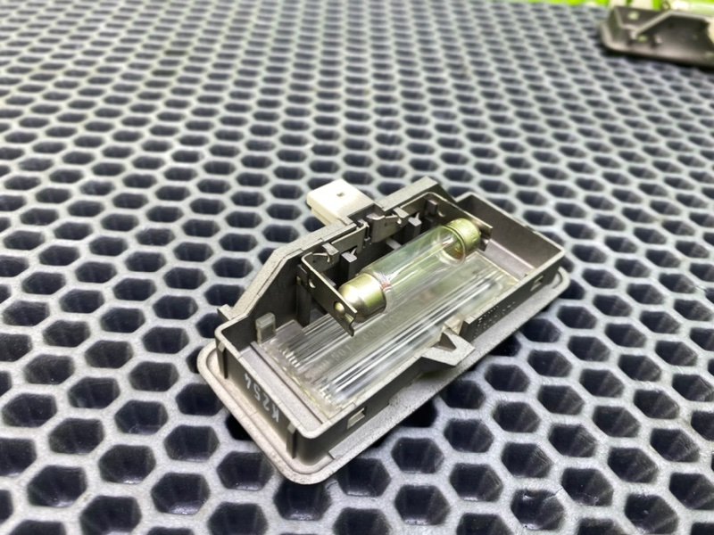 Плафон подсветки салона, 1000 рублей, Калининград