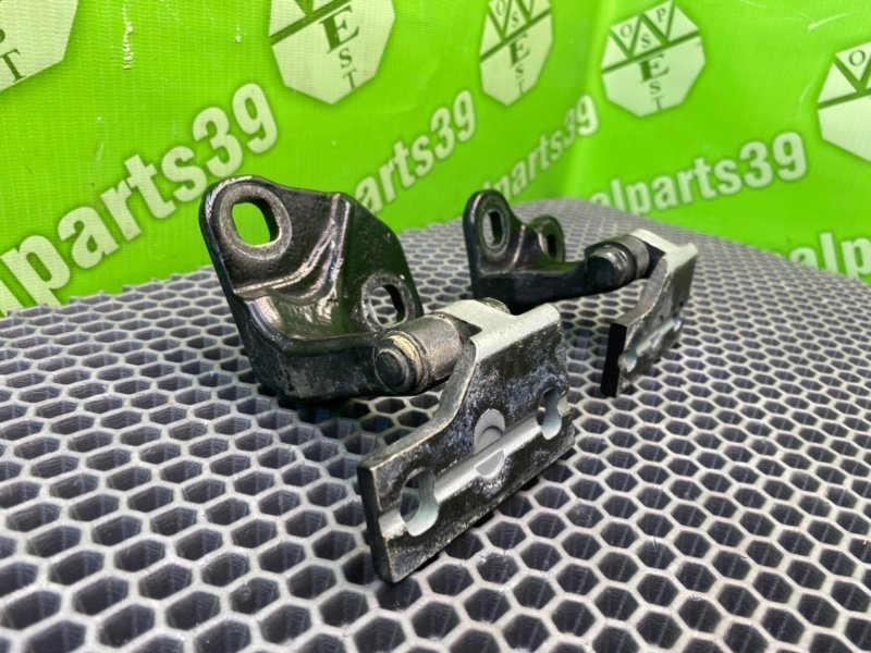 Петли дверей, 1200 рублей, Калининград