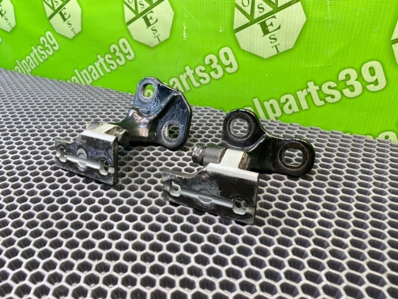 Петли дверей, 1200 рублей, Калининград