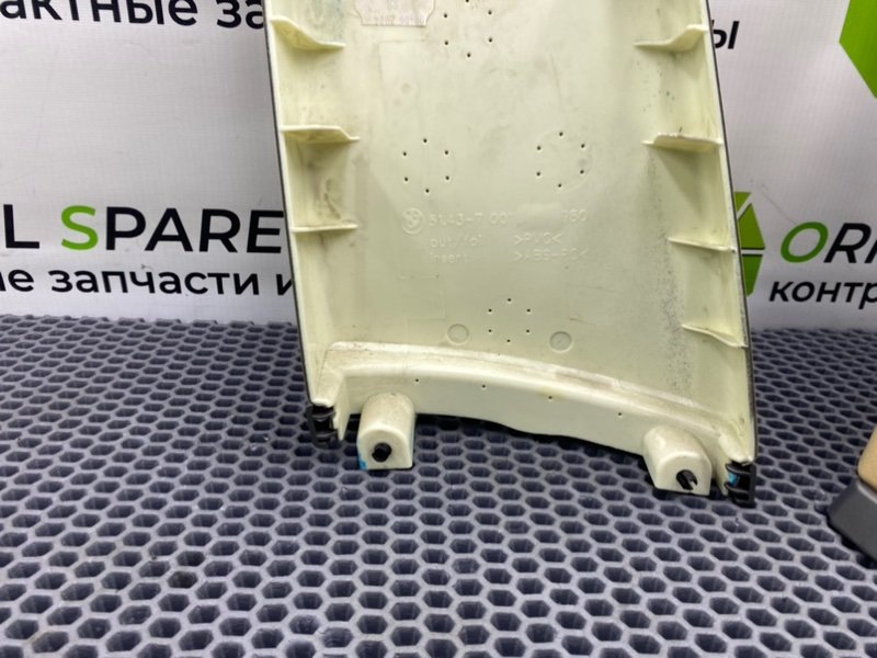 Обшивки стоек, 1800 рублей, Калининград