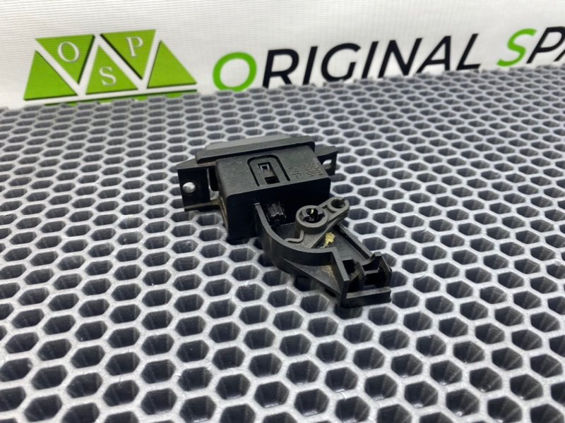 Кнопка, 1000 рублей, Калининград