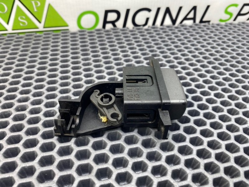 Кнопка, 1000 рублей, Калининград