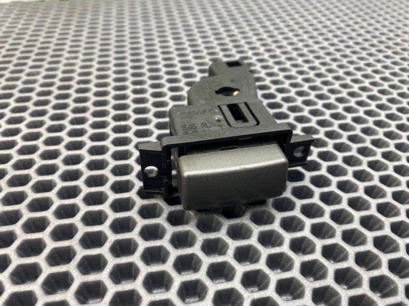 Кнопка, 1000 рублей, Калининград