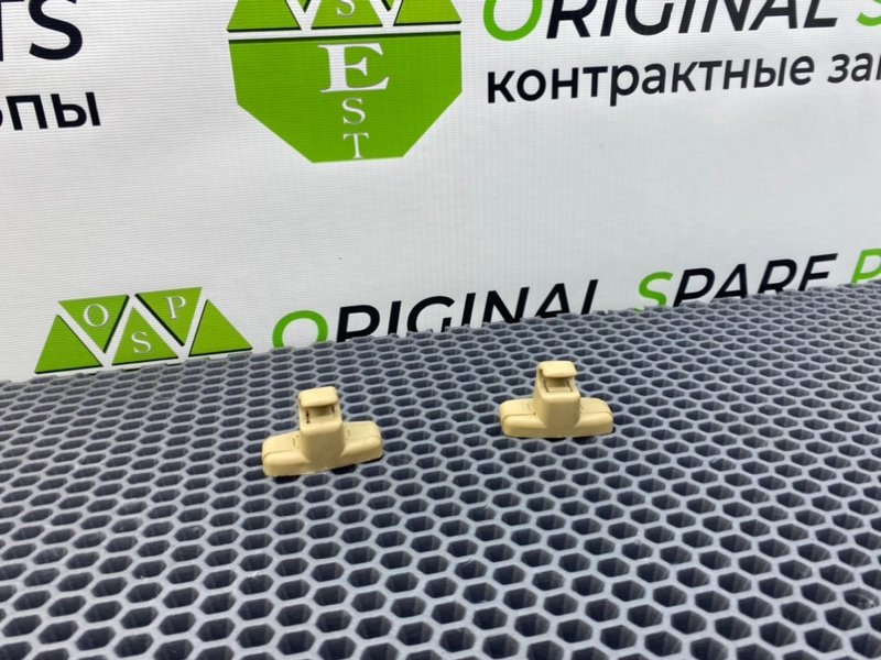 Крепление солнцезащитного козырька, 1600 рублей, Калининград